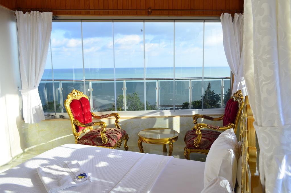 Alev Palace Otel Arsuz Room photo